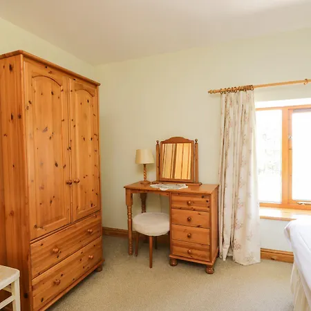 بيت للعطل Swallow's Nest